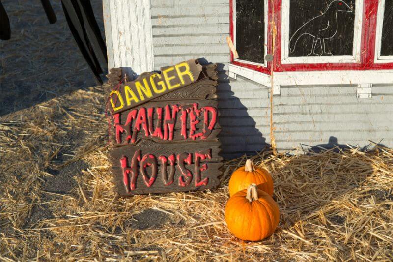 haunted house