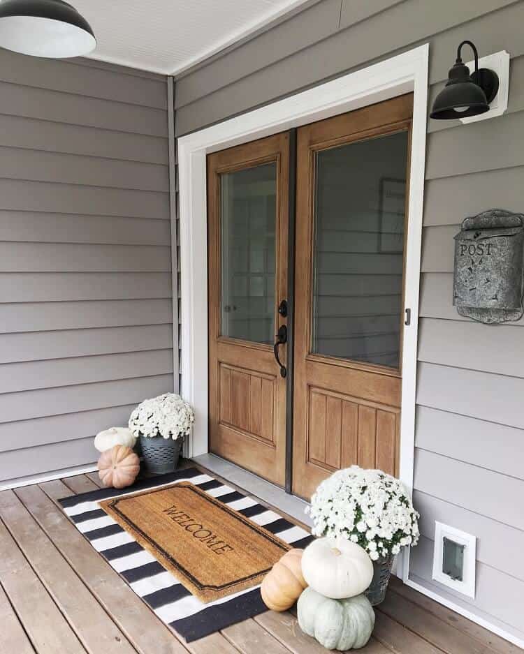 Simply Stylish Porch
